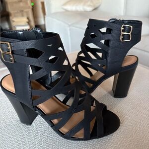 Black Strappy High Block Heel Sandals with Buckle Detail - Women